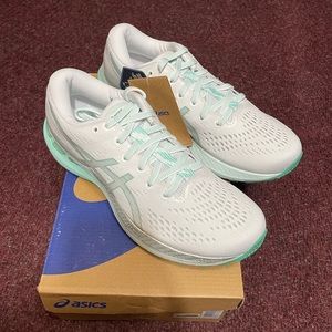 ASICS Gel Kayano Shoes sz 8.5